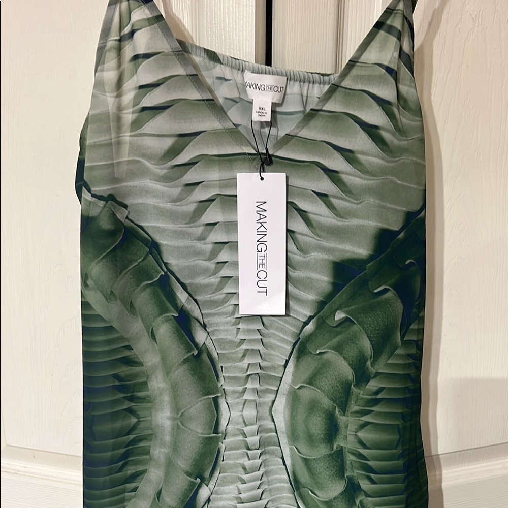 Green Maxi Sundress with Spaghetti Straps - Picture 4 of 5